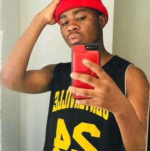 Meet your Posher, Vanny